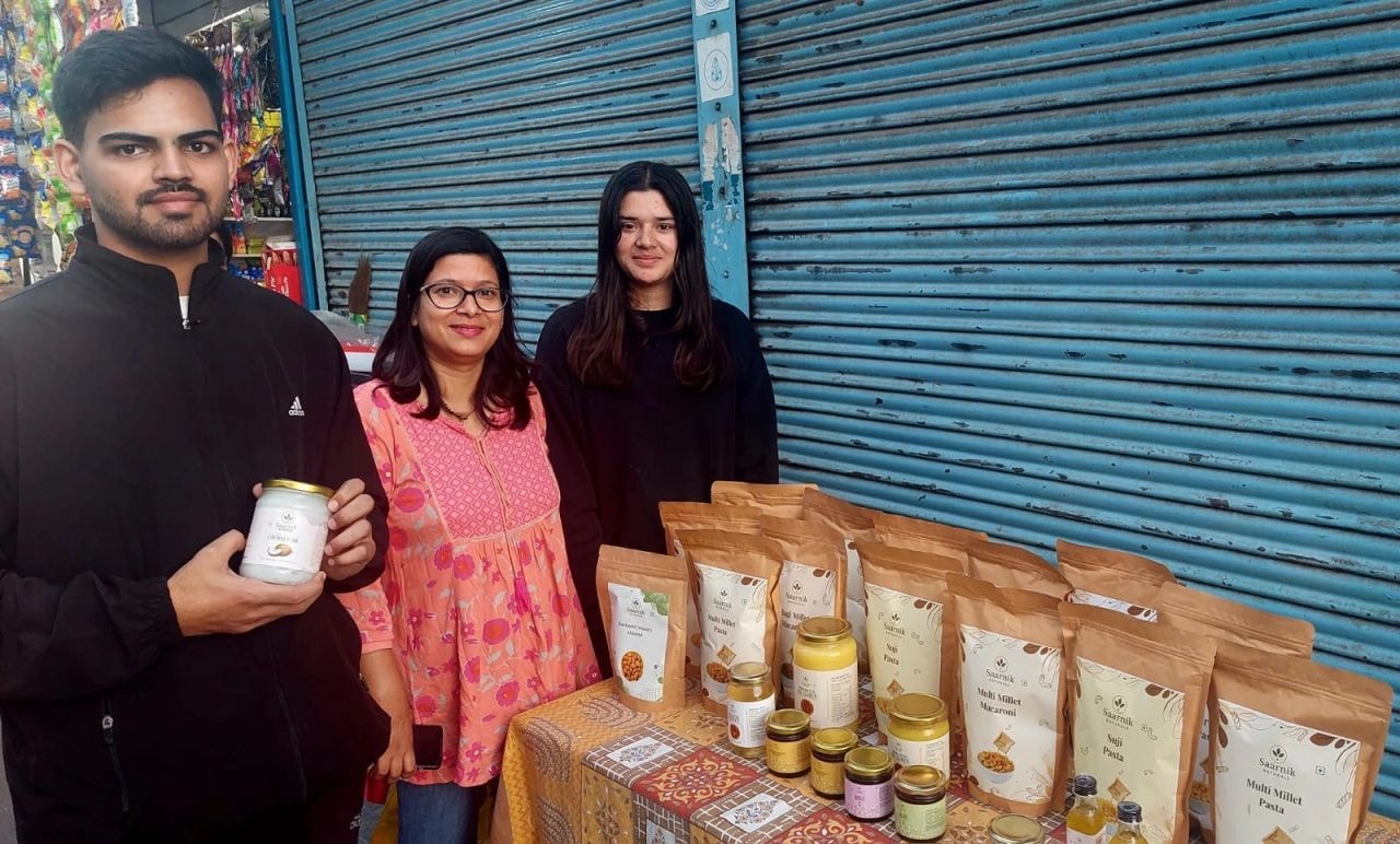 Student Startup — Saarnik Natural Products